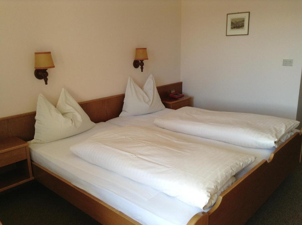 Hotel Tannerhof Мерано Стая снимка