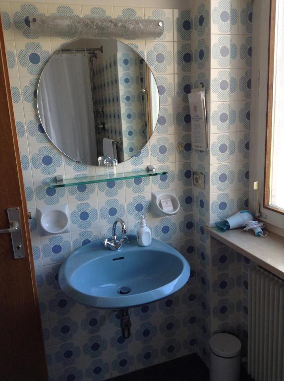Hotel Tannerhof Мерано Стая снимка