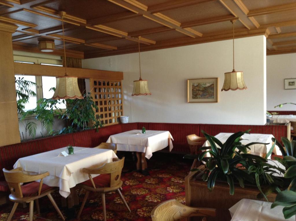 Hotel Tannerhof Мерано Екстериор снимка